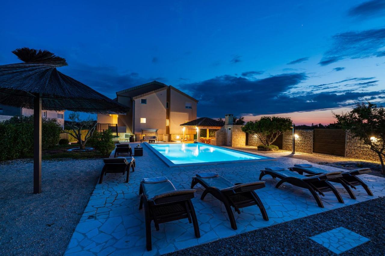 Villa Olive Garden Zadarvillas Pristeg Extérieur photo