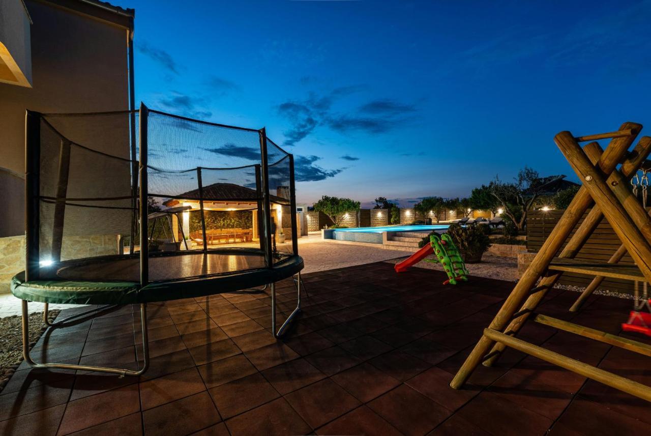 Villa Olive Garden Zadarvillas Pristeg Extérieur photo